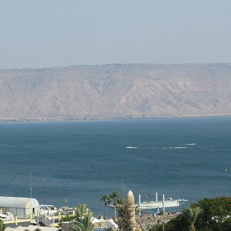 Agas Holiday Apartments Family Tiberias Exterior photo